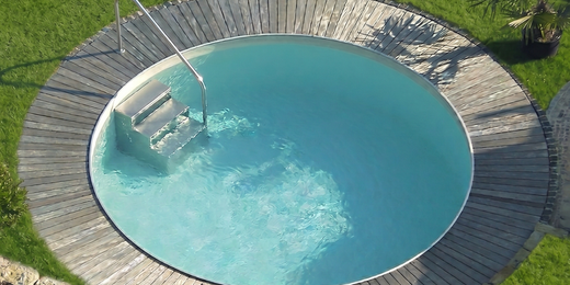 Calcul volume piscine ronde : formule, calculateur et conversion m3