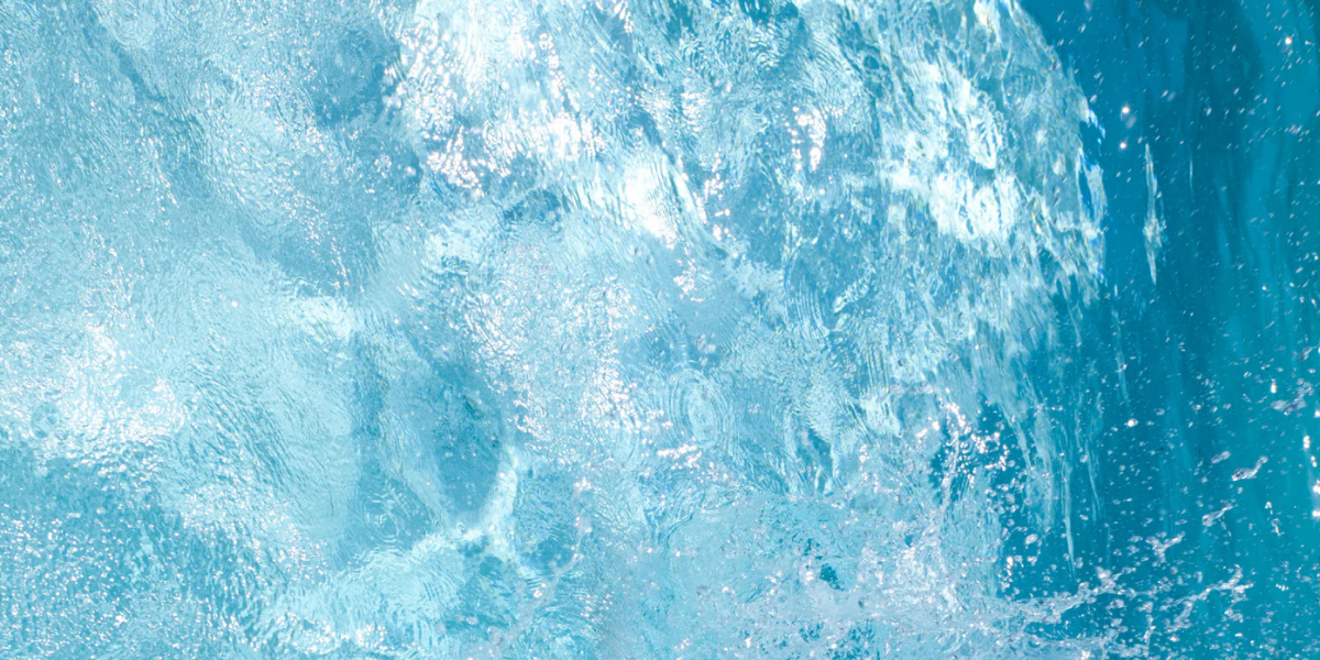 Avantages et inconvénients du chlore stabilisé pour piscine