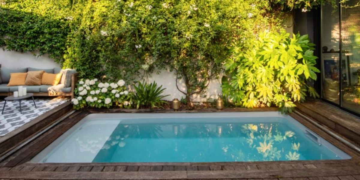 Quel produit mettre en premier dans la piscine ?