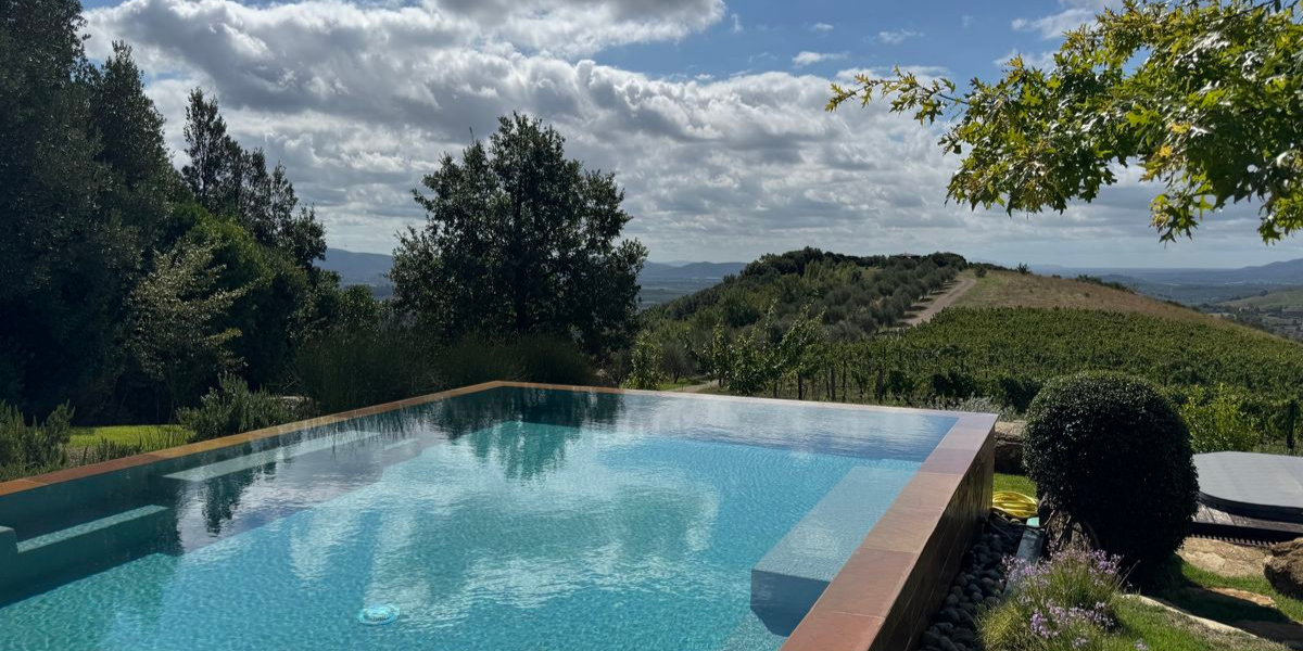 Remplacement des équipements piscine : quand faut-il tout changer ?