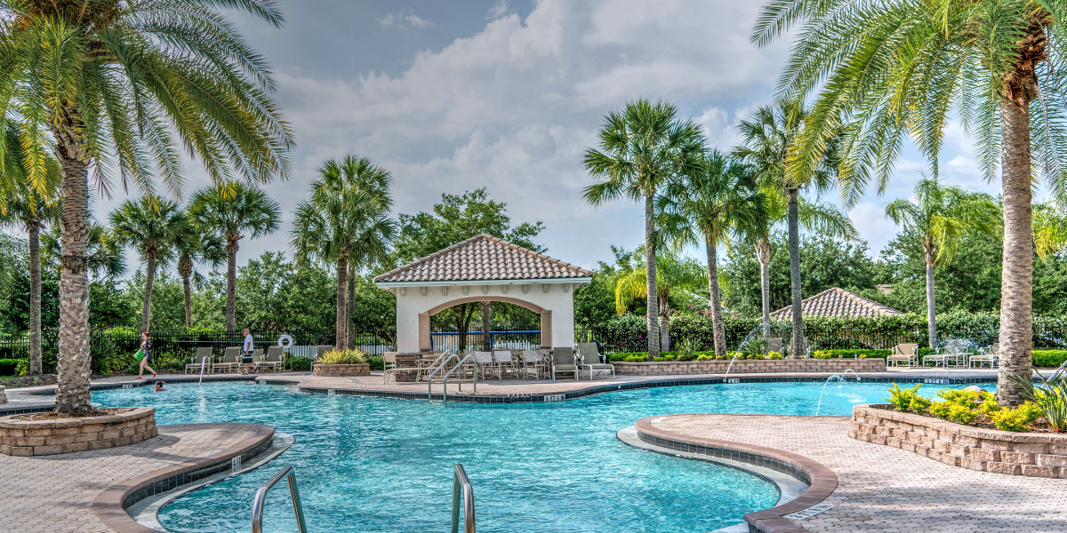 Robot piscine sans fil 2026 : comparatif, prix et critères pour bien choisir