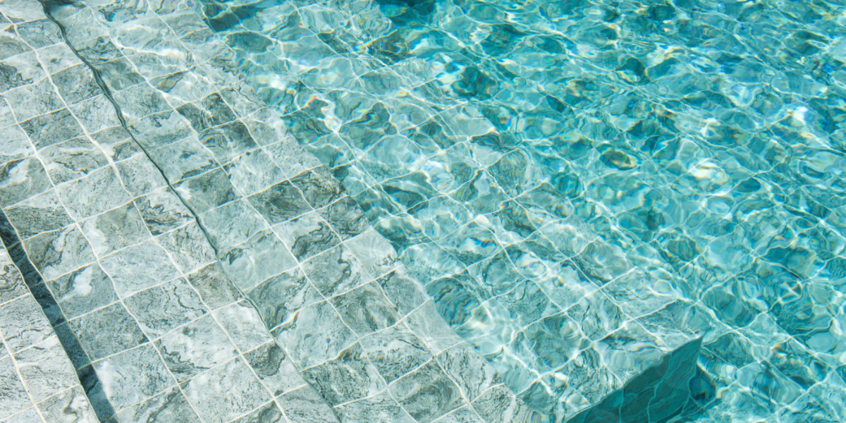 Traitement de l’eau de piscine : 7 astuces faciles