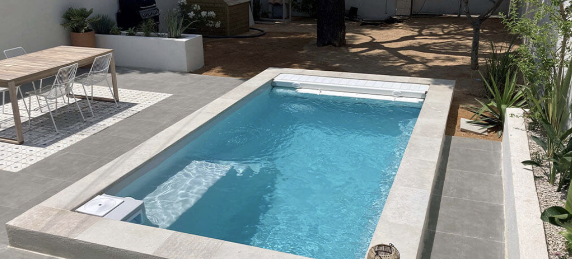 À quelle fréquence dois-je entretenir ma piscine ?