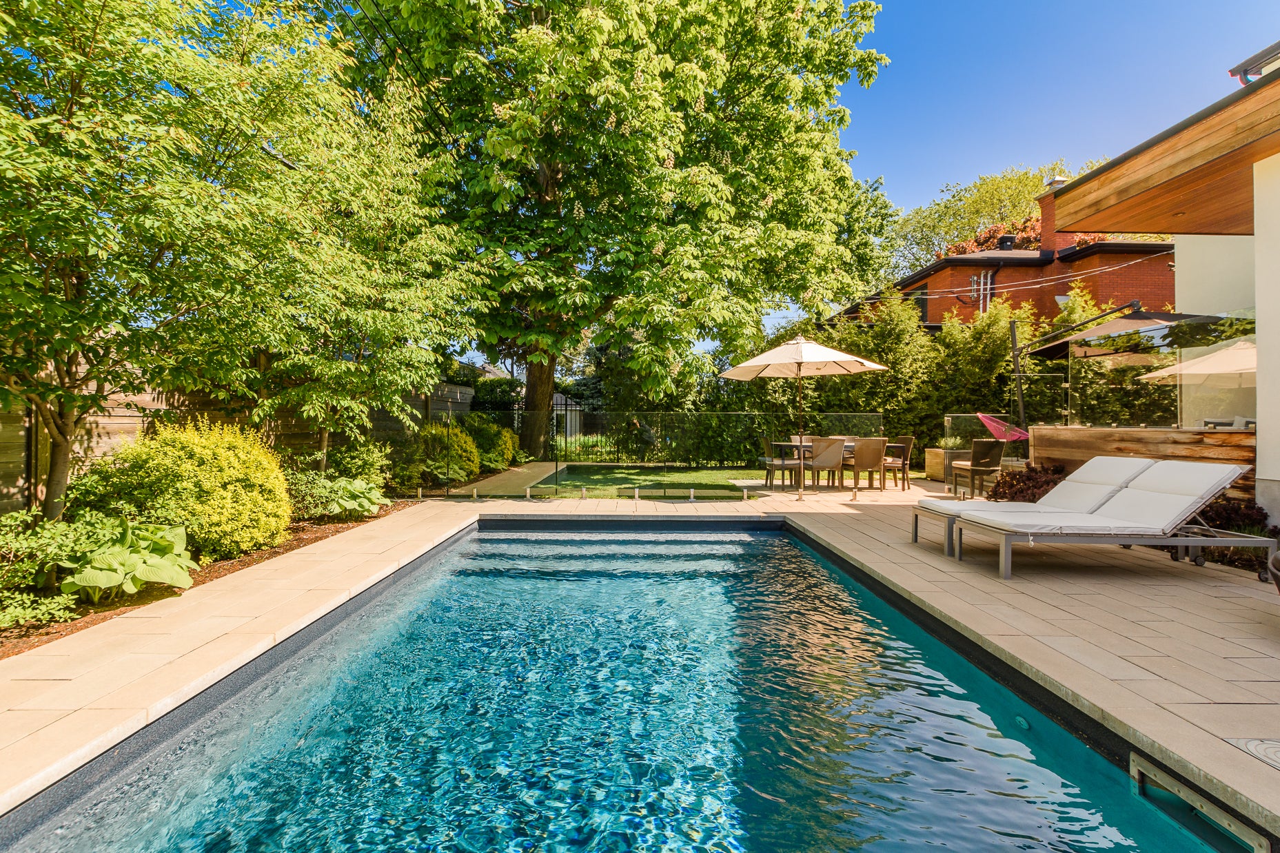 Floculant Piscine, idéal pour une eau claire ?