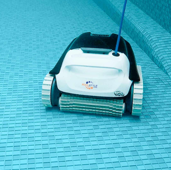 Robot Dolphin POOLSTYLE PLUS - Maytronics - Pool Planet