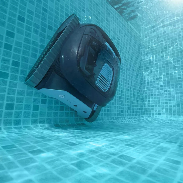Robot piscine sans fil Liberty 300 Dolphin - Pool Planet